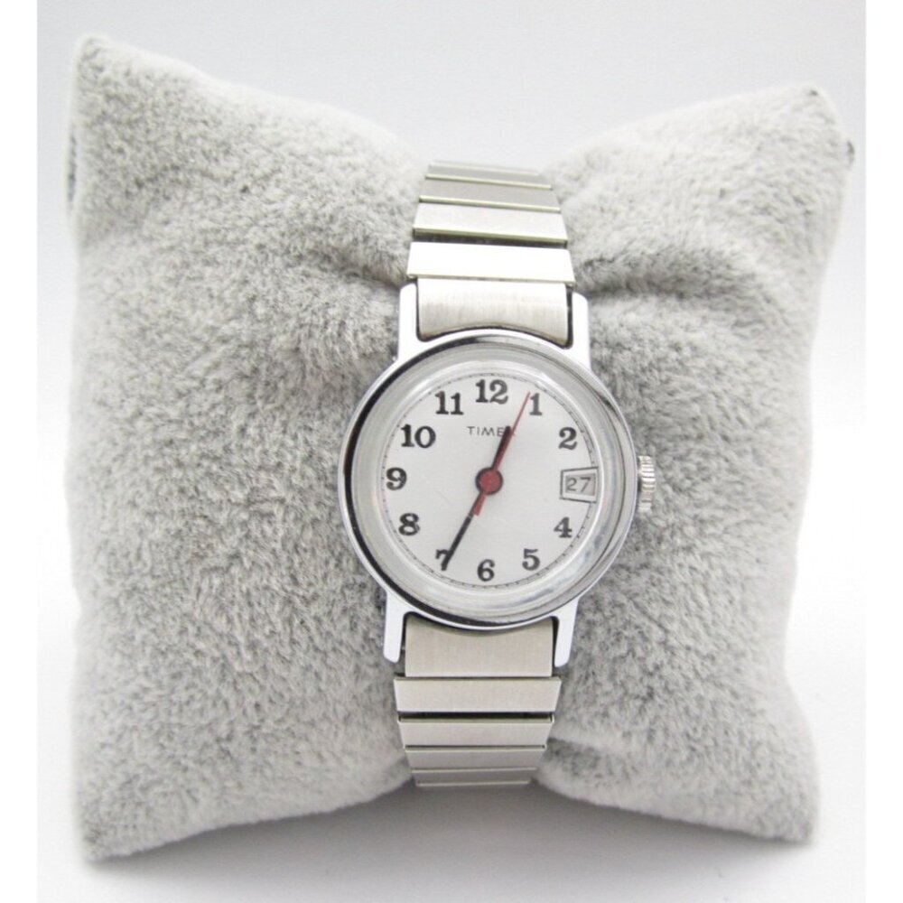 Vtg Women Timex Hand Wind Analog 25mm Round Watch (H941)